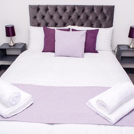 Homestay In Birmingham Sleeps 8 - Free Parking & Wifi Exteriér fotografie