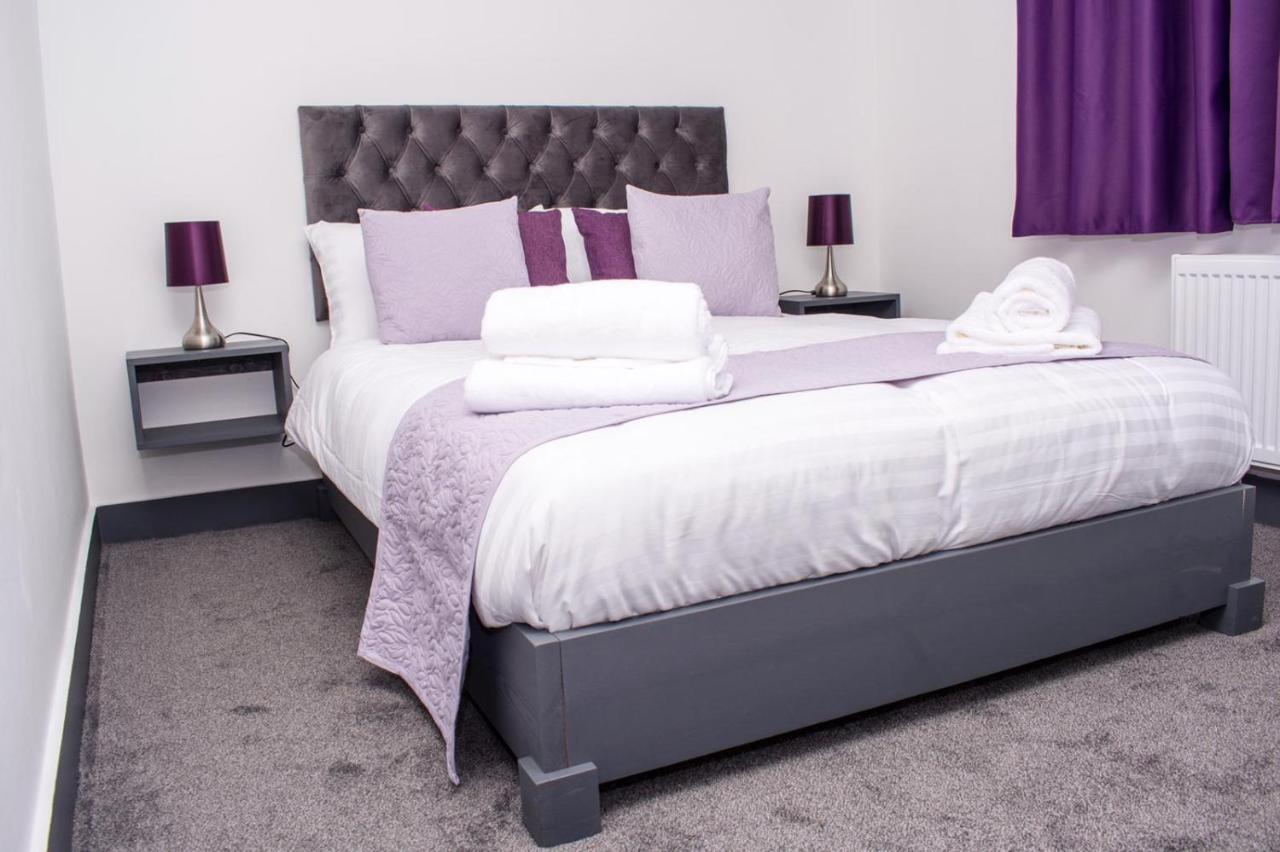 Homestay In Birmingham Sleeps 8 - Free Parking & Wifi Exteriér fotografie