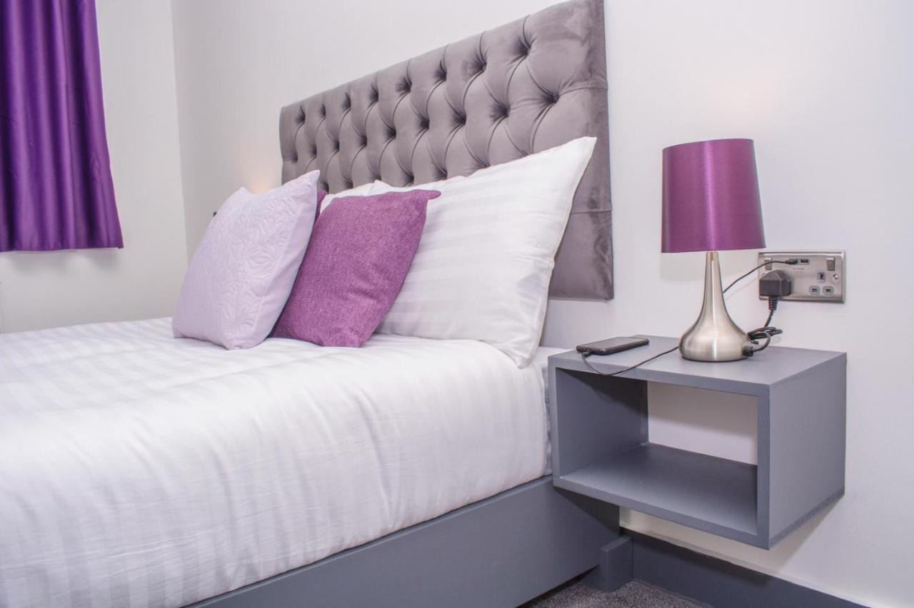 Homestay In Birmingham Sleeps 8 - Free Parking & Wifi Exteriér fotografie